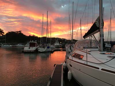nuit dans un bateau à saint gilles croix de vie en Vendée